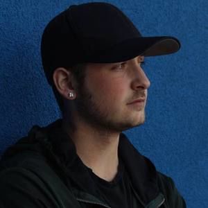 Meet your Posher, Mitchell